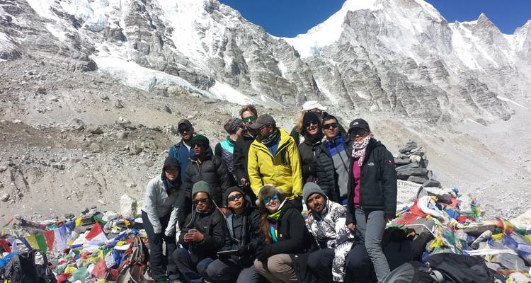 Escalada al campamento base del Everest y al pico Lobuche - Mountain Ascend Treks Pvt. Ltd. 3