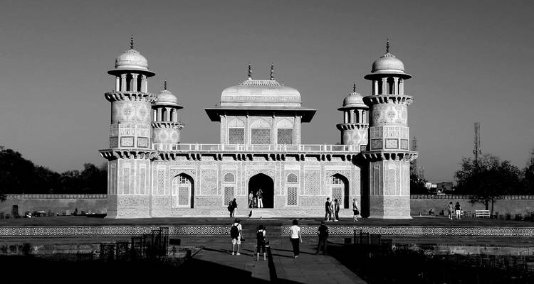 Visite du Taj Mahal pendant la nuit. - 707 Tours 2