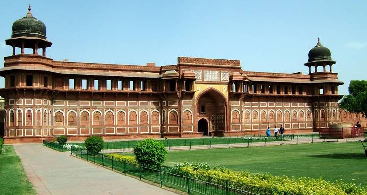 Una visita histórica de la India con el circuito del triángulo de oro 3 días 2 noches - Agra Travels Service & Tours 8