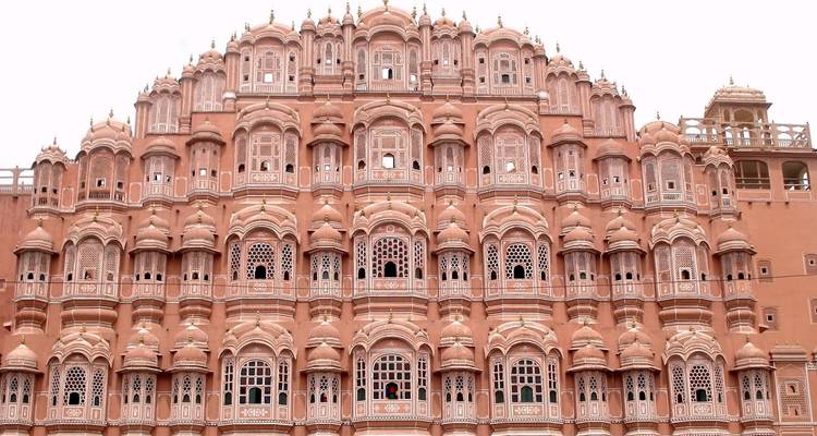Una visita histórica de la India con el circuito del triángulo de oro 3 días 2 noches - Agra Travels Service & Tours 1