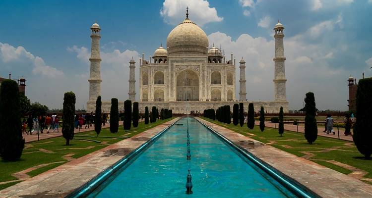 Una visita histórica de la India con el circuito del triángulo de oro 3 días 2 noches - Agra Travels Service & Tours 7