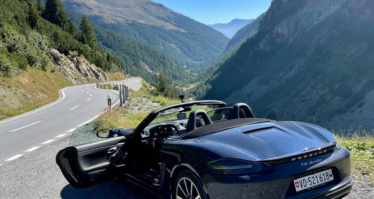 Circuit en voiture à travers les cols des Alpes suisses et le Stelvio (Italie) : Guidé par GPS - EPIKdrives 9