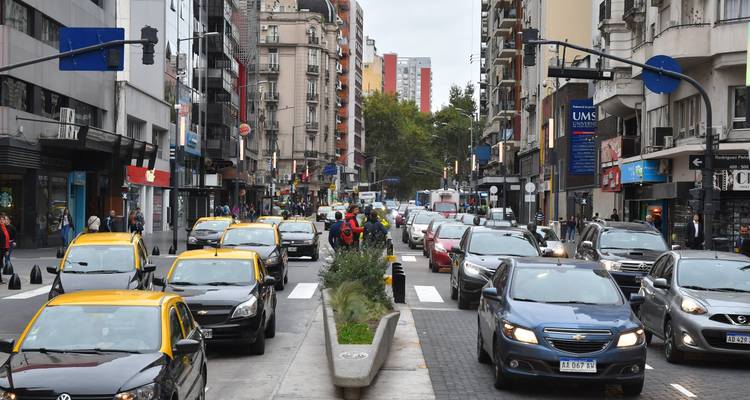City & Jungle: Buenos Aires and Iguazú Falls - People Travel and Experience 4