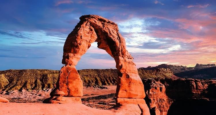 Spectacular Canyons and National Parks (End Rapid City, 13 Days, Keystone To Rapid City Airport Coach Drop) - Costsaver 3