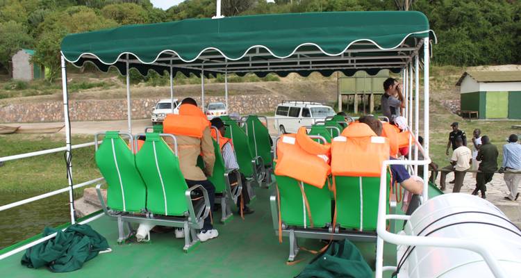 Parc national Queen Elizabeth en Ouganda - 3 jours - Enchanted Uganda Safaris Ltd  7