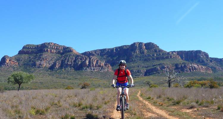 Flinders Ranges en bicicleta - Escapegoat Adventures 8