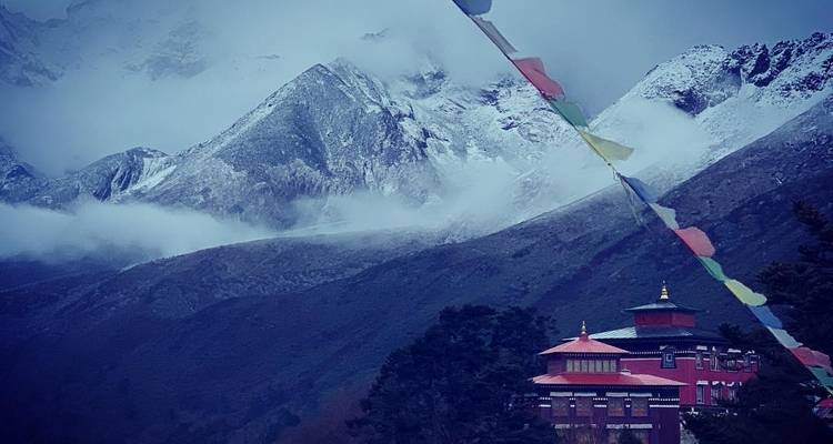 Campamento base del Everest y Ascensión al pico de la isla - Nepal Climbing Adventure Pvt. Ltd. 6
