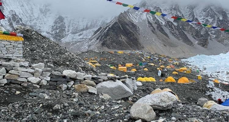 Campamento base del Everest y Ascensión al pico de la isla - Nepal Climbing Adventure Pvt. Ltd. 1
