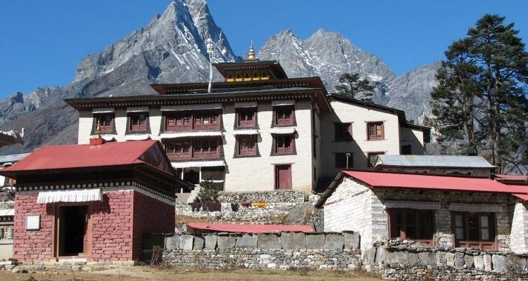 Gay Trek To Everest Base Camp - LGBTIQ+ trip - Trekking Team Group 1