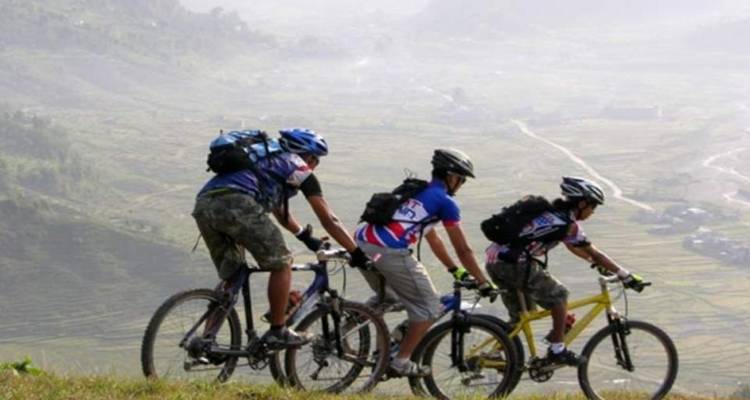 Bicicleta de ruta por el valle de Katmandú - 9 días - Trekking Team Group 3