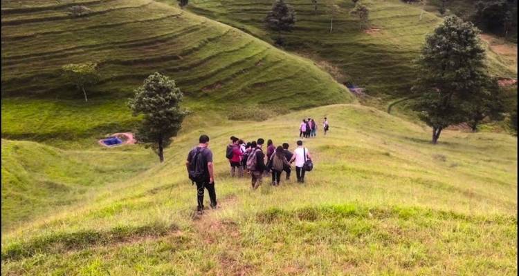 Chitlang Homestay excursionismo - vida local en Nepal - Trekking Team Group 3