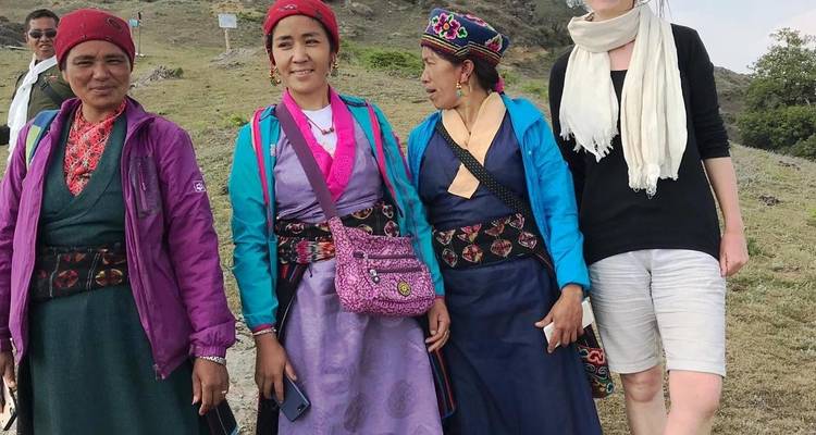 Tamang Heritage et Langtang et GosaikundaTrekking 17 jours - Mega Mount Treks and Expedition Pvt.Ltd.  4