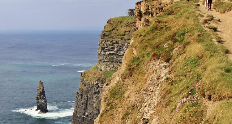 8-Day Emerald Explorer Small Group Tour - Overland Ireland - Small Group Tours 8