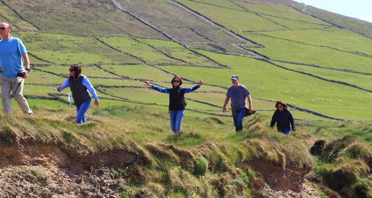 8-Day Emerald Explorer Small Group Tour - Overland Ireland - Small Group Tours 2