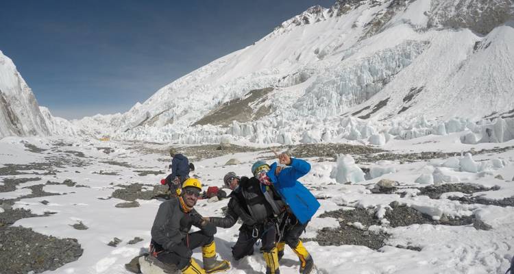 Escalade du pic Dhampus 20 jours 19 nuits - Mega Mount Treks and Expedition Pvt.Ltd.  2
