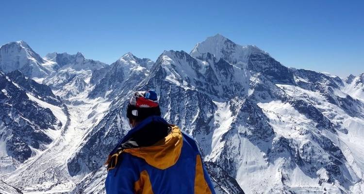 Escalada al pico Yala - Sherpa Expedition & Trekking Pvt. Ltd. 2