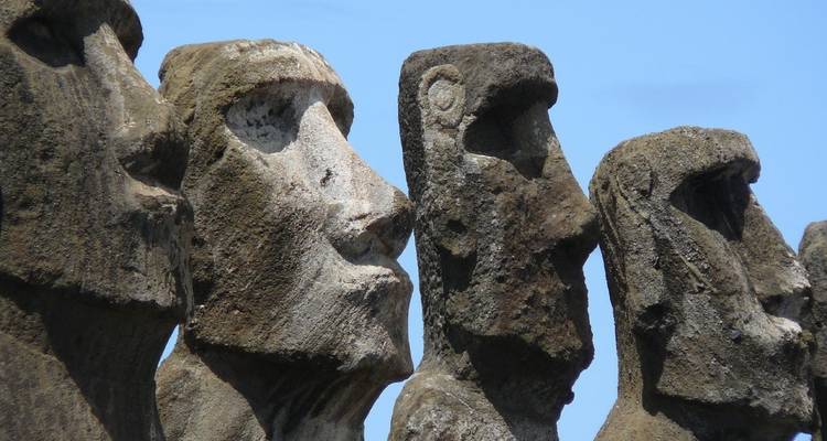 Experiencia Rapa Nui - 4 días /3 noches - Gray Line Chile 1