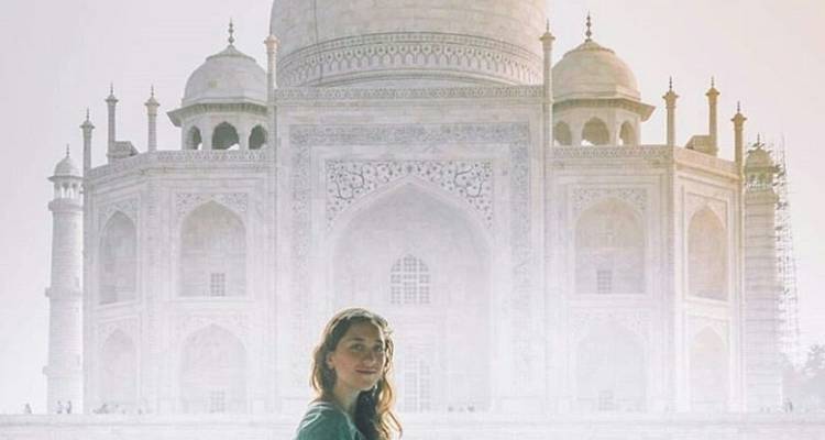 Viaje al Festival de Holi 2024 con el triángulo de oro - Yolo India Tours 7