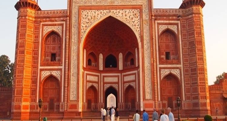 Golden Triangle Tour Mumbai & Goa (Platinum Segment) - World Travel Experiences 3
