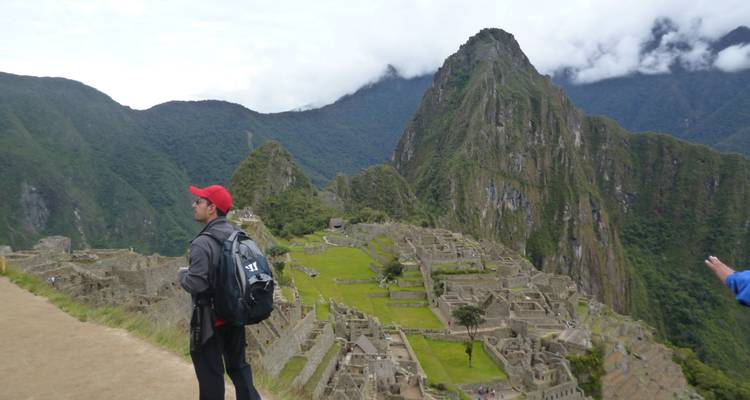 8/7 Navidad Machu Picchu Perú (grupo pequeño) - ILE Tours 5