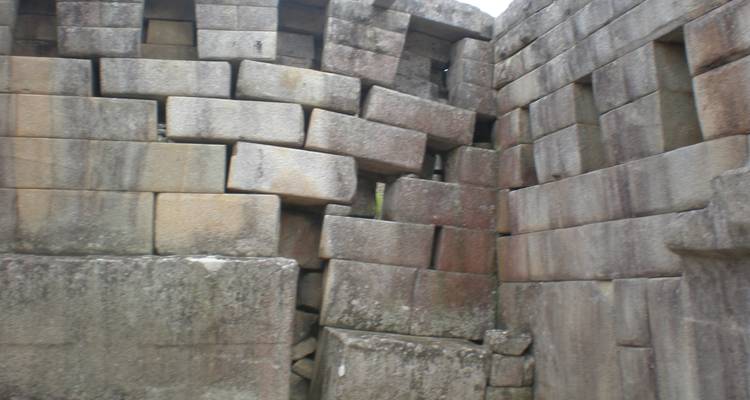 8/7 Navidad Machu Picchu Perú (grupo pequeño) - ILE Tours 10