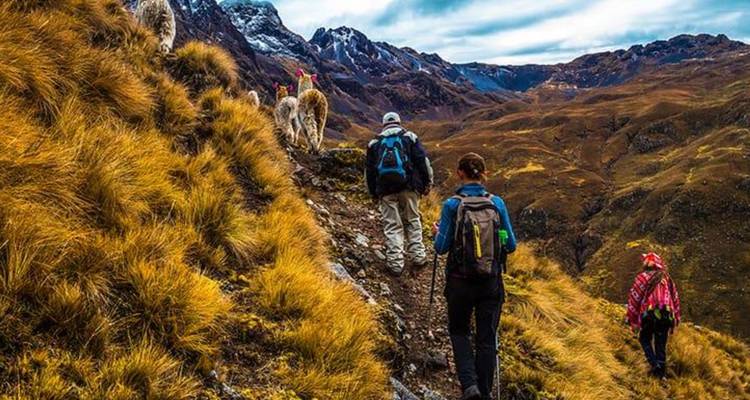 4/3 Lares Trek - Machu Picchu (Small Group Tour) - ILE Tours 6