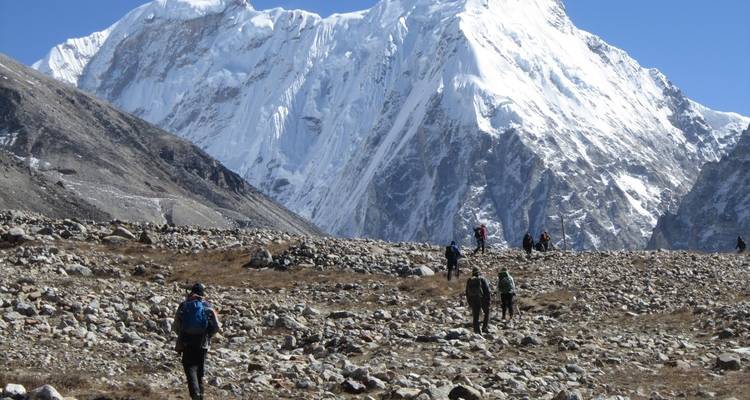 Caminata al Campo Base del Kanchenjunga-Sur (Oficial) - Swotah Travel and Adventure 5