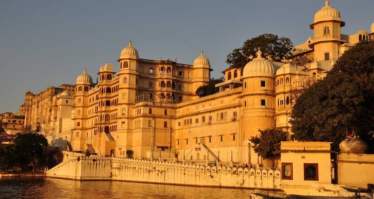 Best of North India Tour with Mumbai :- (Never miss It's a Essence of India) - Taj Holidays 8