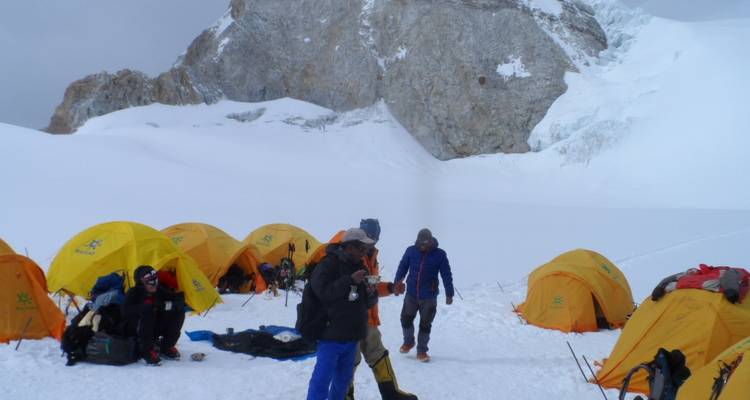 Expedición al Ama Dablam 27 días - Mega Mount Treks and Expedition Pvt.Ltd.  2