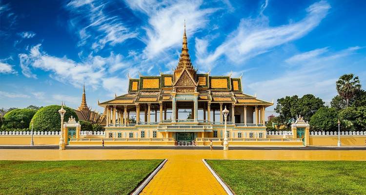 Lifetime Cambodia Honeymoon Holiday to Angkor Wat, Siemreap, Phnom Penh - 6 Days - VietLong Travel 6