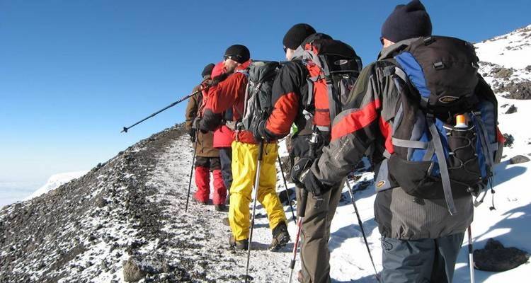 8 días de escalada al Kilimanjaro - ruta Rongai - Kiriwe Travel And Trekking Safaris Ltd 1