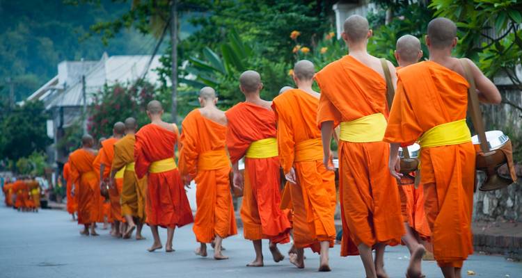 Circuit touristique au Laos exotique de Luang Prabang à Vientiane en passant par Vang Vieng - VietLong Travel 10