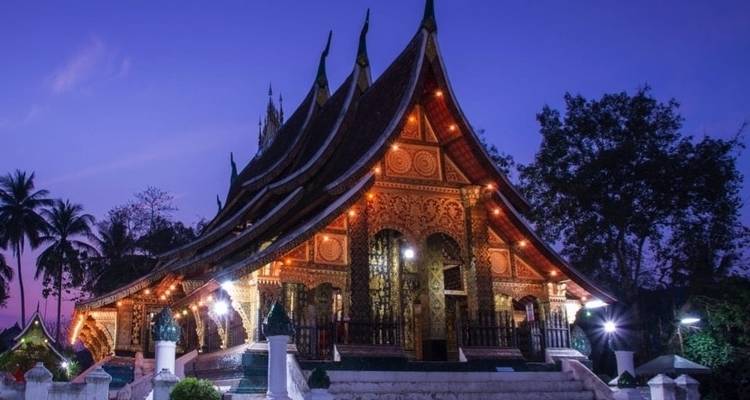 Glance of Laos Tour to Vientiane and Luang Prabang - VietLong Travel 6