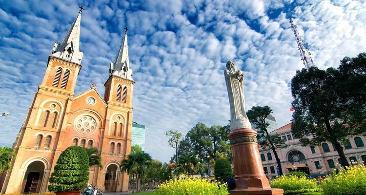 Vacances au Vietnam du nord au sud via Hanoi, Hoi An, Hue, Saigon, Delta du Mékong, grotte de Phong Nha - VietLong Travel 1