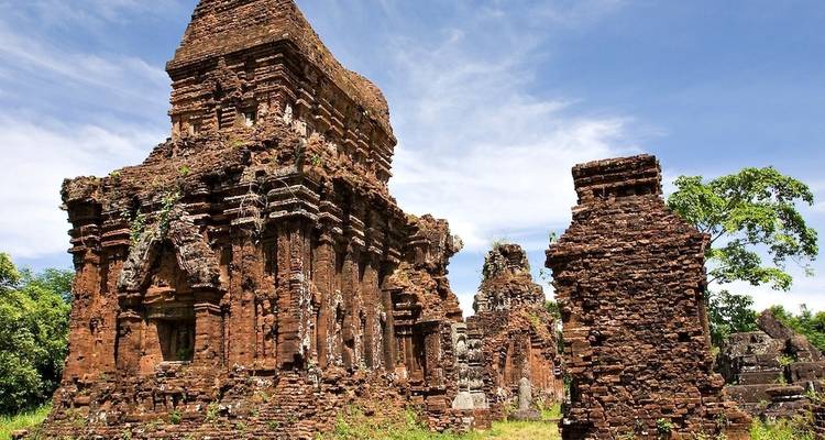 Best Of Vietnam Tour to Sapa, Halong, Hoi An, Nha Trang, Da Lat, Saigon, Mekong Delta - VietLong Travel 3
