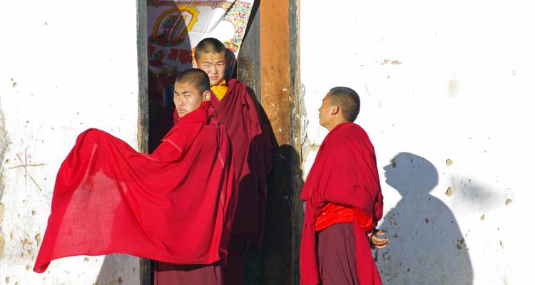 Nepal, Bhutan and Tibet Tour - Swotah Travel and Adventure 6
