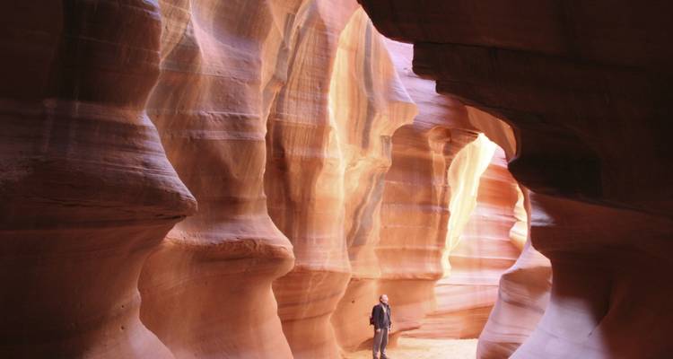 Circuito nocturna en grupos pequeños al Gran Cañón, Cañón del Antílope, Horseshoe Bend y lago Powell - Bindlestiff Tours 10