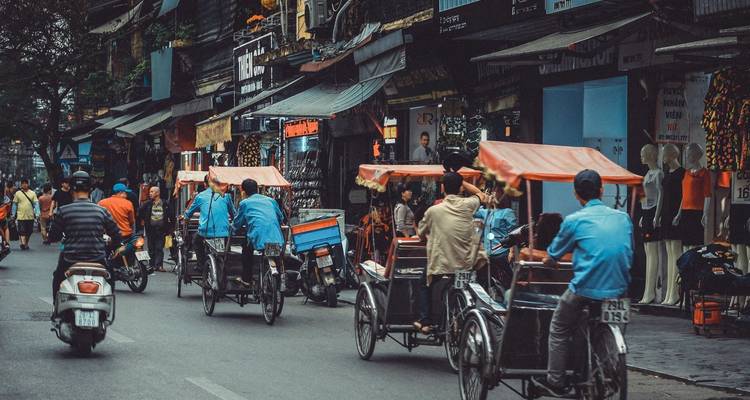 Vacaciones en Indochina desde Vientiane, Luang Prabang a Hanói, Halong, Hoi An, Mekong, Angkor Wat y Phnom Penh - VietLong Travel 8