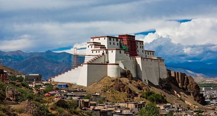 Circuit terrestre au Tibet combiné à l'aventure au camp de base de l'Everest - Manakamana Treks & Expedition Pvt. Ltd. 4