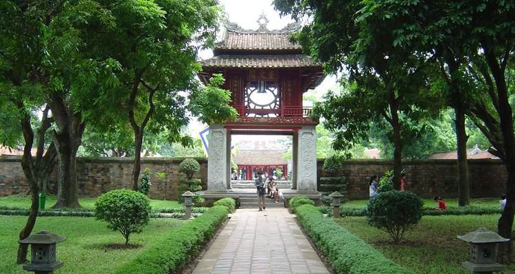 Traversée du Vietnam en train 11 jours 10 nuits - Nhat Long Travel Company 2
