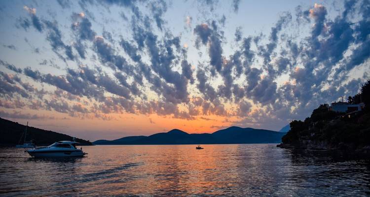 Aventura de navegación por Montenegro desde Dubrovnik - Intrepid Travel 8
