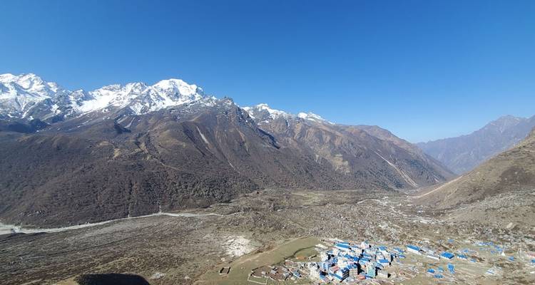 16 días - excursionismo en alojamiento círculo de Langtang - Hogar del Panda Rojo - Female Guide Holiday 1