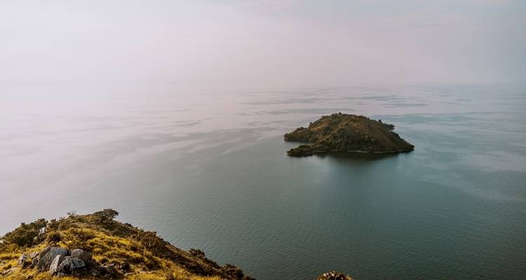 Viaje económico de 7 días y una semana por la espléndida Ruanda - Ovacado Adventures 1