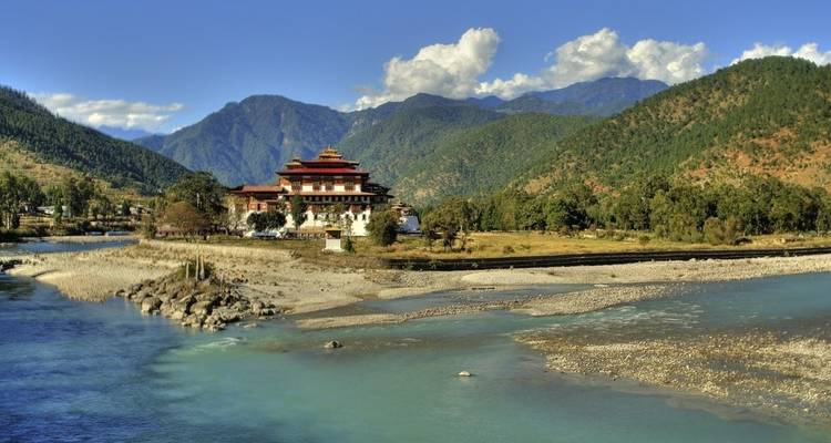 13 días - Druk Path excursionismo - Female Guide Holiday 3