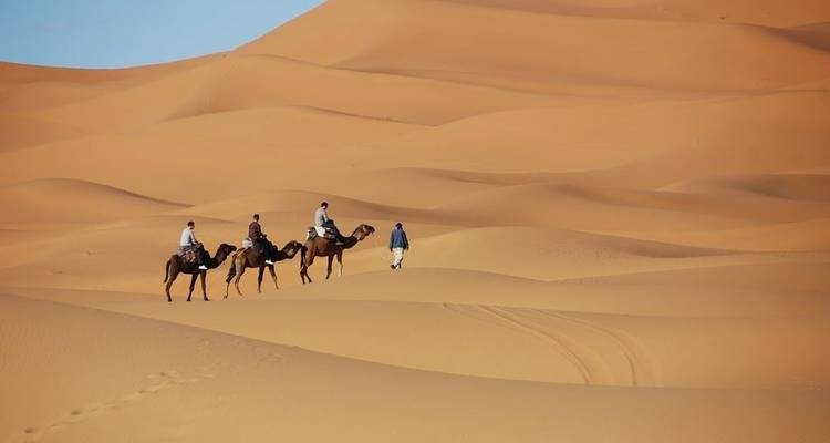 Excursión en camello Marruecos 7 días a Erg Smar - Desertbrise Travel 2