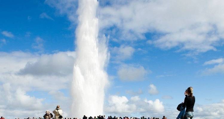 8 Day - Laugavegur trail, Golden Circle, south coast and glacier hike - Arctic Adventures 3
