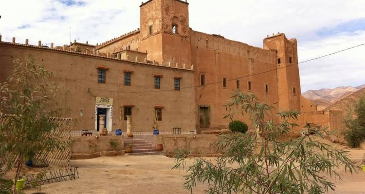 Circuit privé de 6 jours au Maroc : De Casablanca à Marrakech, à la découverte de Chefchaouen, de Fès et du Sahara - Cultural Morocco Tours 9