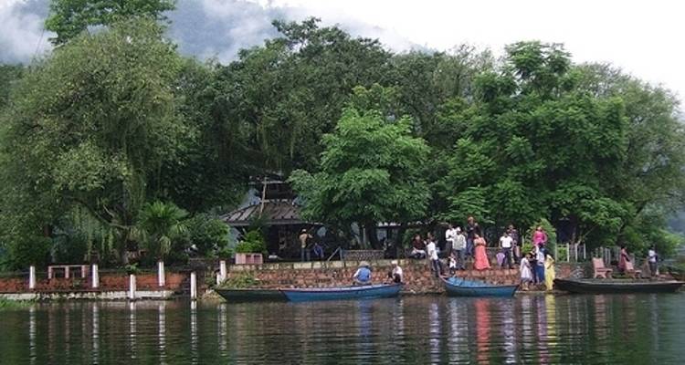 3 Days Pokhara Sightseeing Tour from Kathmandu by Tourist Bus - Liberty Holidays 9