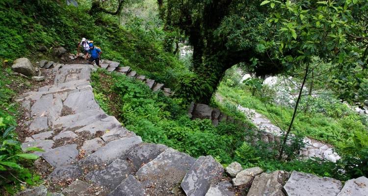 Voyage de 4 jours dans l'Annapurna, y compris le trek au village de Ghandruk - Liberty Holidays 4