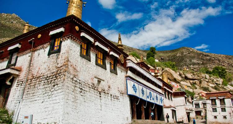 9 Day Lhasa City Essential Group Tour with Kathmandu Sightseeing - Liberty Holidays 10